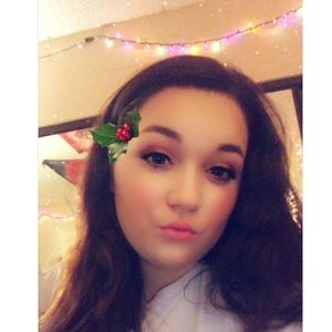 Meet your Posher, Hailey